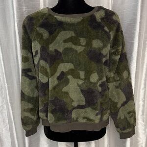 Workshop Republic Clothing Camp Faux Fur Pullover Crewneck Sweatshirt Women’s M